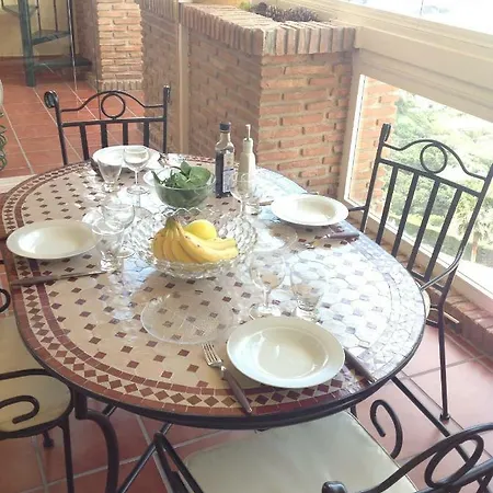 Apartment 2 Bed Penthouse, Rooftop Terrace, Panoramic Views *